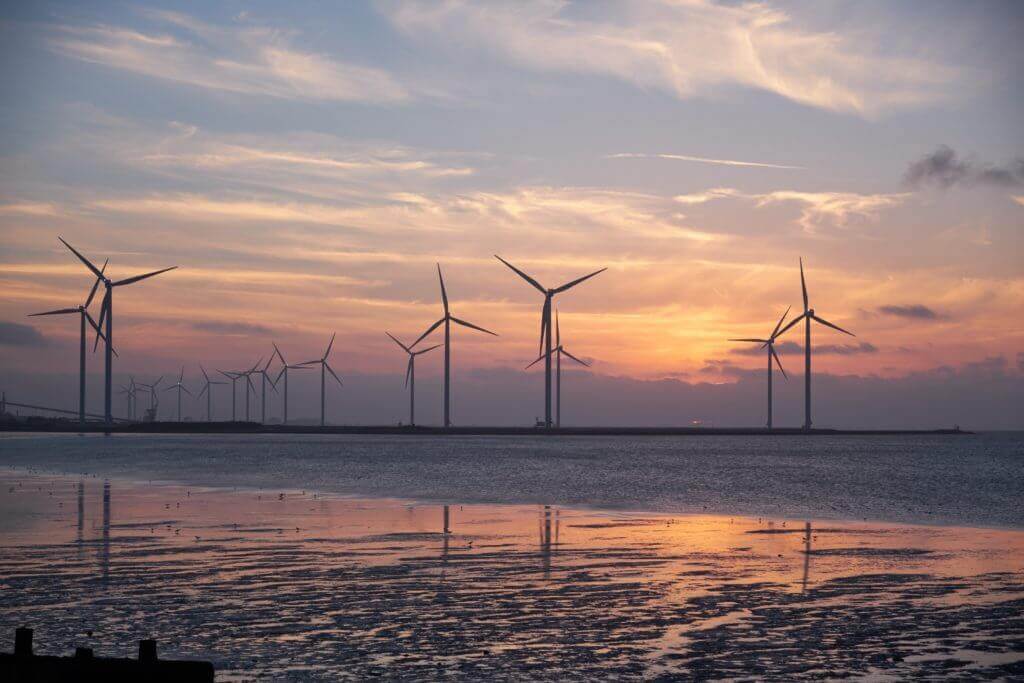 Alternative energy wind turbines